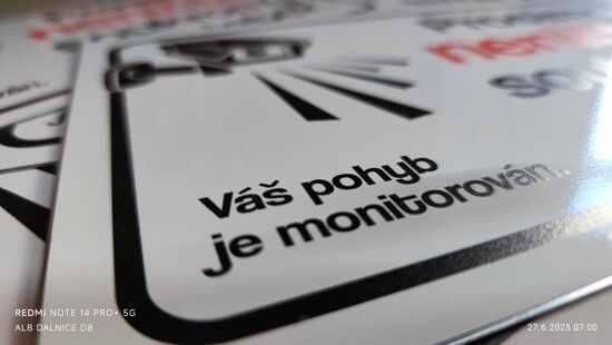Tabulka / cedulka "Prosíme neničte soukromý majetek"