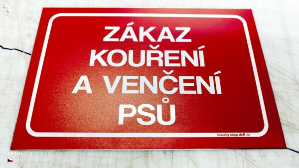 Tabulka - "Zákaz kouření a venčení psů"